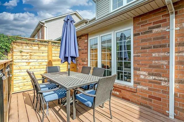 2442 Wooden Hill Circ, House attached with 3 bedrooms, 3 bathrooms and 2 parking in Oakville ON | Image 26