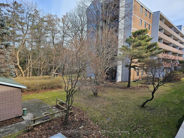 4204 - 50 Old Kingston Rd, Condo with 2 bedrooms, 1 bathrooms and 1 parking in Toronto ON | Image 7