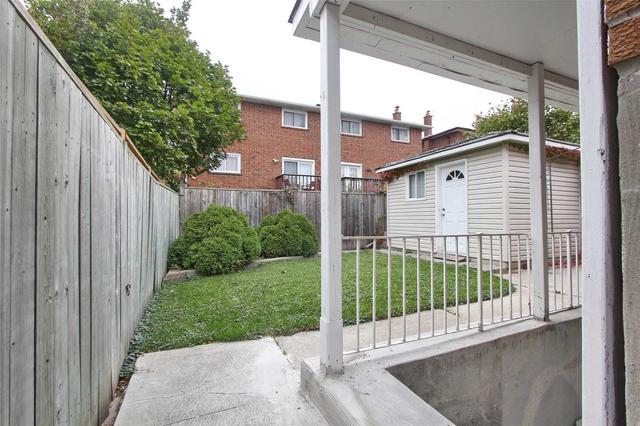 14 Petunias Rd, House semidetached with 3 bedrooms, 2 bathrooms and 3 parking in Brampton ON | Image 16