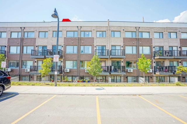 4 - 171 William Duncan Rd, Townhouse with 2 bedrooms, 2 bathrooms and 1 parking in Toronto ON | Image 22
