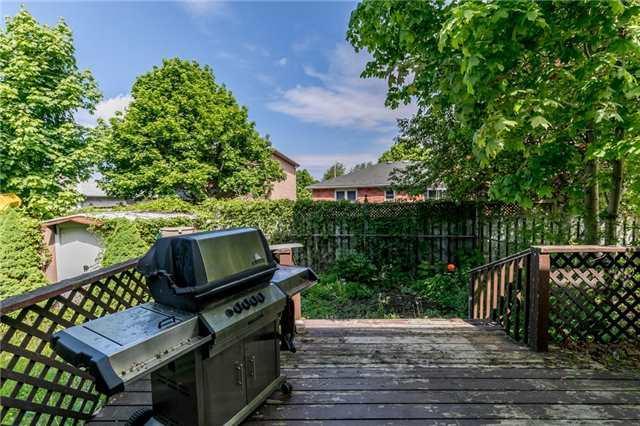 71 Robin Crt, House semidetached with 3 bedrooms, 2 bathrooms and 1 parking in Barrie ON | Image 20