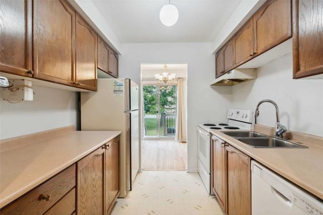 180 - 302 College Ave W, Townhouse with 3 bedrooms, 3 bathrooms and 2 parking in Guelph ON | Image 36