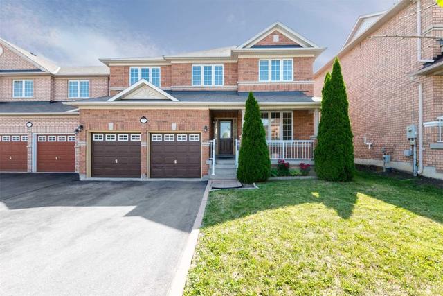 12 Tamarind Vale Cres, House detached with 5 bedrooms, 3 bathrooms and 6 parking in Brampton ON | Image 1