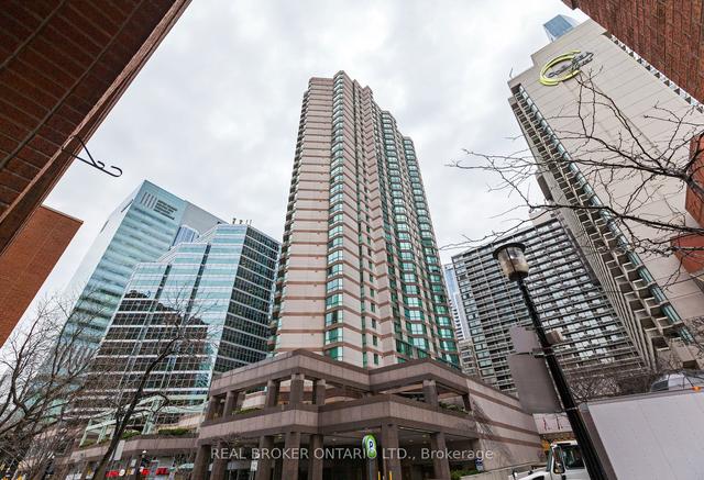 1110 - 38 Elm St, Condo with 1 bedrooms, 1 bathrooms and 0 parking in Toronto ON | Image 1