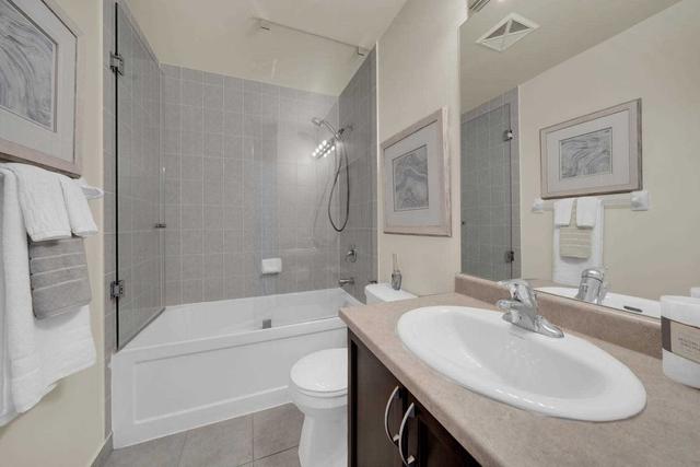 2317 - 339 Rathburn Rd, Condo with 2 bedrooms, 3 bathrooms and 1 parking in Mississauga ON | Image 10
