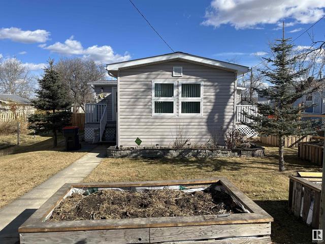 5107 50 St, House detached with 3 bedrooms, 2 bathrooms and null parking in Thorhild County AB | Image 1
