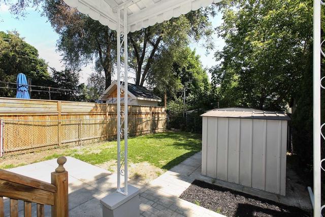 11 Eastdale Ave, House detached with 2 bedrooms, 2 bathrooms and 2 parking in Toronto ON | Image 9