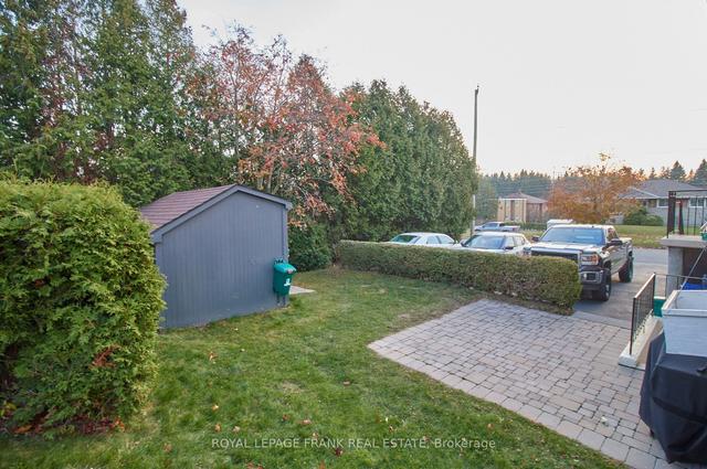 581 Digby Ave, House detached with 5 bedrooms, 4 bathrooms and 9 parking in Oshawa ON | Image 8