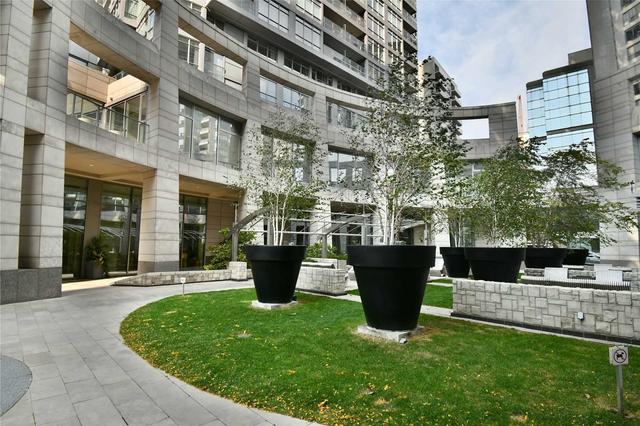 3212 - 2191 Yonge St W, Condo with 1 bedrooms, 1 bathrooms and 0 parking in Toronto ON | Image 26