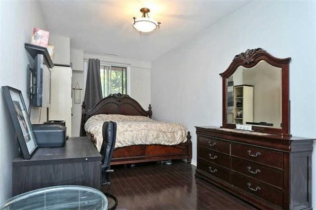 214 - 10 Gateway Blvd, Condo with 1 bedrooms, 1 bathrooms and 1 parking in Toronto ON | Image 10
