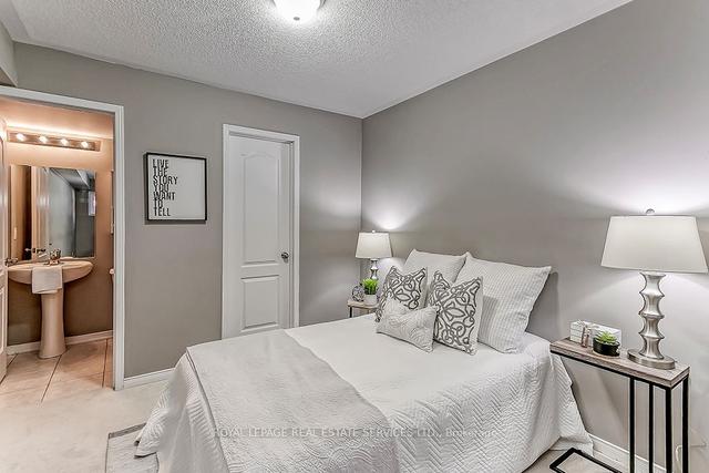 23 - 47 Hays Blvd, Townhouse with 2 bedrooms, 2 bathrooms and 1 parking in Oakville ON | Image 9
