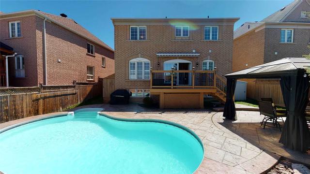 62 Grainger Cres, House detached with 4 bedrooms, 4 bathrooms and 4 parking in Ajax ON | Image 25