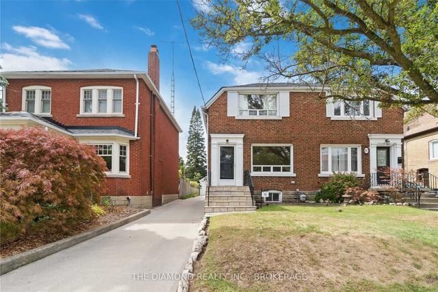 78 Watson Ave, House semidetached with 2 bedrooms, 2 bathrooms and 4 parking in Toronto ON | Image 1