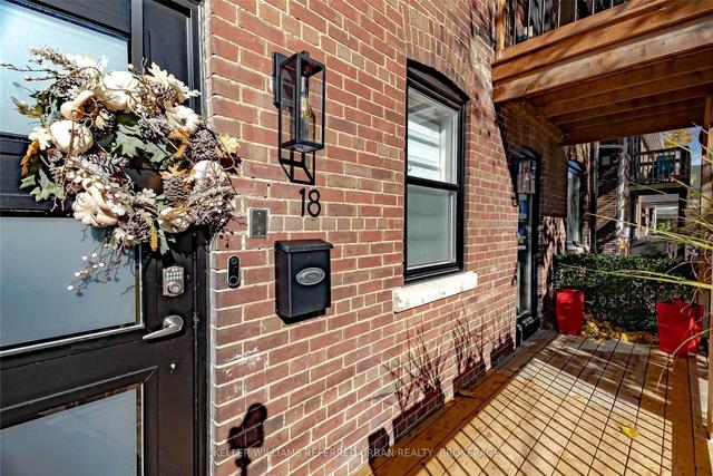 18 Page St, House semidetached with 4 bedrooms, 4 bathrooms and 0 parking in Toronto ON | Image 22