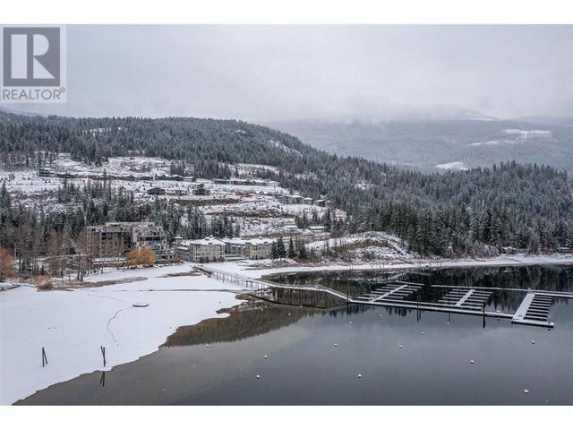 302 - 302 Mara Lake Lane, Condo with 3 bedrooms, 3 bathrooms and 2 parking in Sicamous BC | Image 32