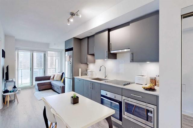 1401 - 99 Broadway Ave, Condo with 1 bedrooms, 1 bathrooms and 0 parking in Toronto ON | Image 24