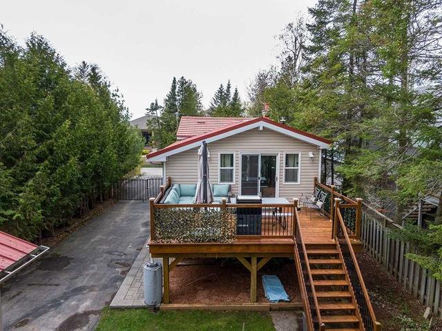 991 Shore Lane, House detached with 4 bedrooms, 2 bathrooms and 7 parking in Wasaga Beach ON | Image 25