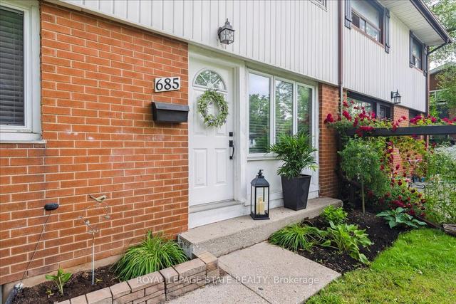 685 Britannia Ave, House semidetached with 3 bedrooms, 3 bathrooms and 3 parking in Hamilton ON | Image 19