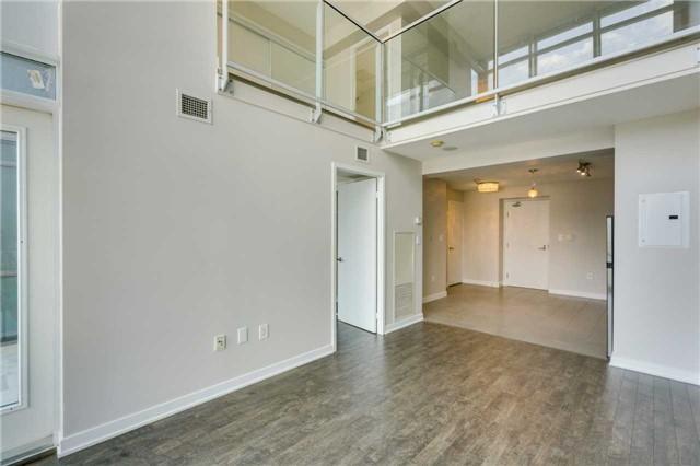 3708 - 15 Fort York Blvd, Condo with 2 bedrooms, 2 bathrooms and 1 parking in Toronto ON | Image 7