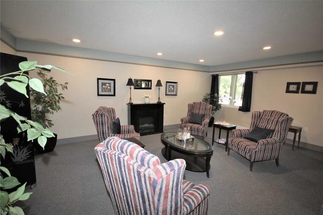 109 - 111 Grew Blvd, Condo with 2 bedrooms, 2 bathrooms and 1 parking in Georgina ON | Image 13