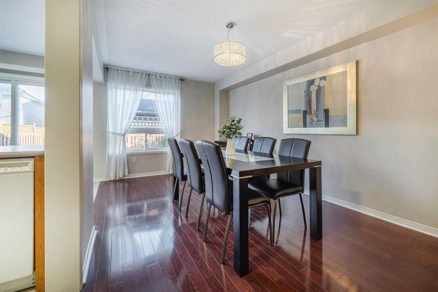5965 Foxbridge Pl, House attached with 3 bedrooms, 3 bathrooms and 3 parking in Mississauga ON | Image 3