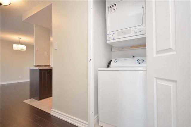 905 - 25 Trailwood Dr, Condo with 2 bedrooms, 2 bathrooms and 1 parking in Mississauga ON | Image 15