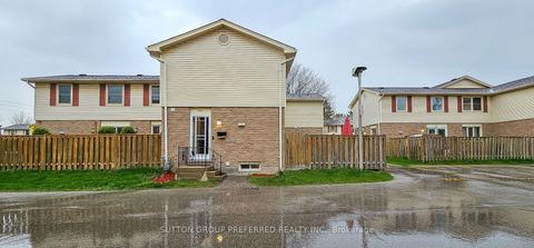 224 - 230 Clarke Rd, Townhouse with 3 bedrooms, 2 bathrooms and 1 parking in London ON | Card Image