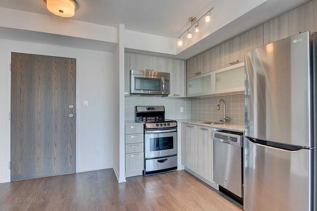 1906 - 68 Abell St, Condo with 2 bedrooms, 2 bathrooms and 0 parking in Toronto ON | Image 19