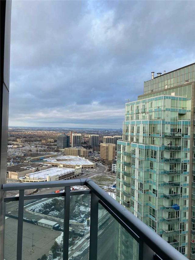 3304 - 3939 Duke Of York Blvd, Condo with 1 bedrooms, 2 bathrooms and 1 parking in Mississauga ON | Image 11