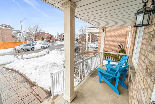 42 Nostalgia Crt, House semidetached with 3 bedrooms, 4 bathrooms and 4 parking in Brampton ON | Image 12