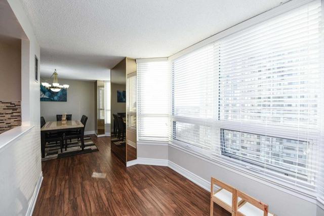 1901 - 8 Lisa St, Condo with 2 bedrooms, 2 bathrooms and 1 parking in Brampton ON | Image 22