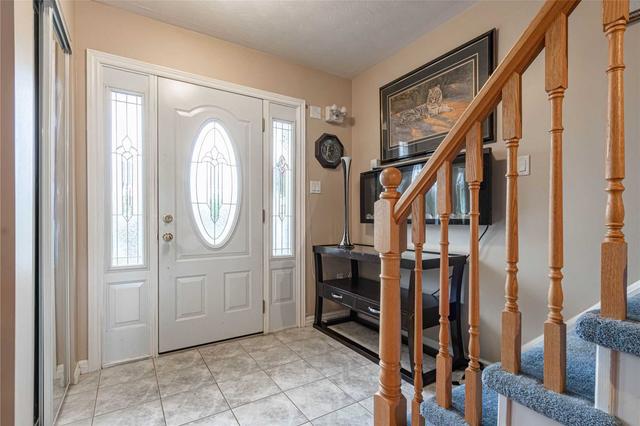 59 Dairy Dr, House detached with 3 bedrooms, 2 bathrooms and 3 parking in Halton Hills ON | Image 32