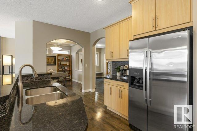 2708 Anderson Cr Sw, House detached with 6 bedrooms, 3 bathrooms and 4 parking in Edmonton AB | Image 12