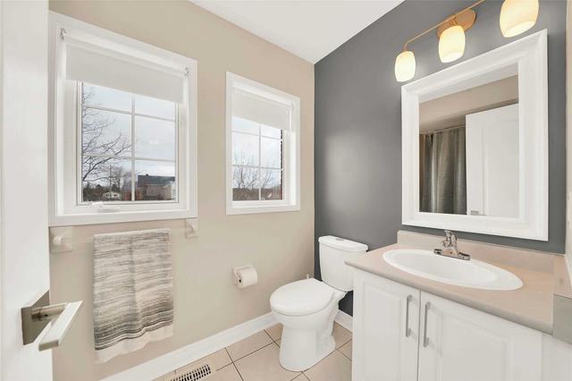18 Smith St, House detached with 3 bedrooms, 3 bathrooms and 6 parking in New Tecumseth ON | Image 24