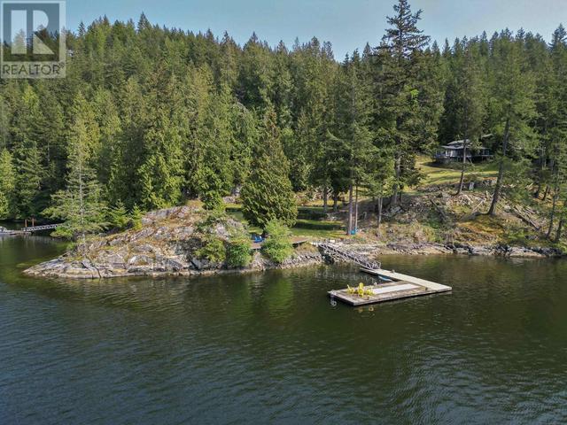 lot 1&2 West Bay Landing, House detached with 2 bedrooms, 2 bathrooms and null parking in Sunshine Coast F BC | Image 10