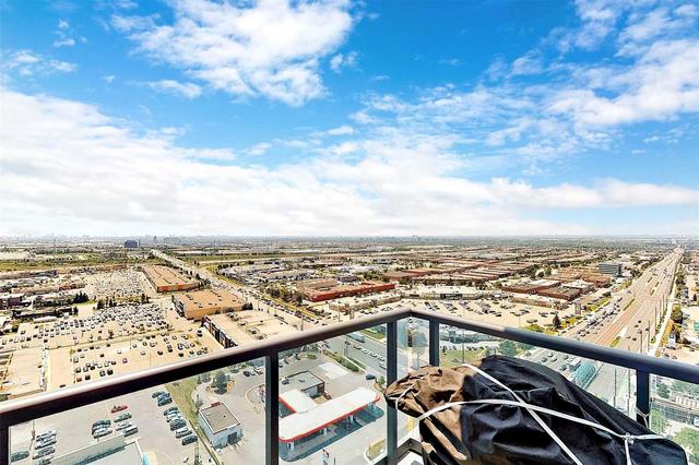 2411 - 3600 Highway 7 Rd, Condo with 2 bedrooms, 2 bathrooms and 1 parking in Vaughan ON | Image 19