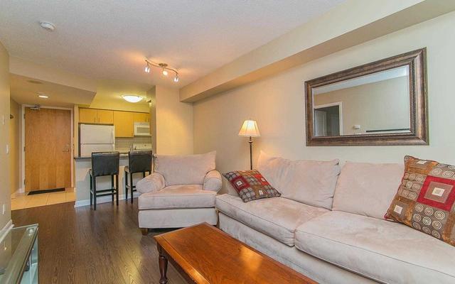 2106 - 4978 Yonge St, Condo with 1 bedrooms, 1 bathrooms and 1 parking in Toronto ON | Image 1