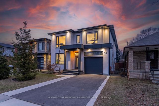14 Edgecroft Rd, House detached with 4 bedrooms, 5 bathrooms and 4 parking in Toronto ON | Image 1