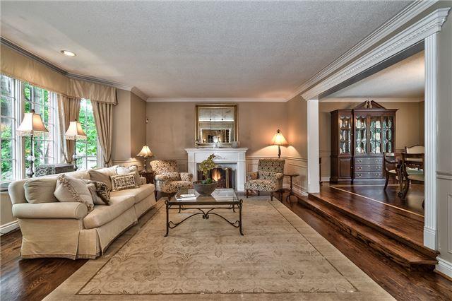 104 Whittington Pl, House detached with 4 bedrooms, 4 bathrooms and 4 parking in Oakville ON | Image 3