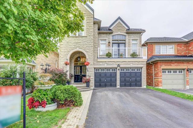 26 Solstice Dr, House detached with 4 bedrooms, 4 bathrooms and 6 parking in Toronto ON | Image 1