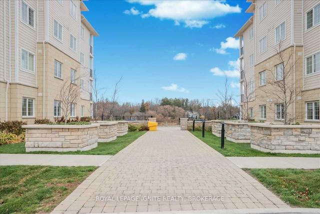 418 - 50 Lakebreeze Dr, Condo with 2 bedrooms, 2 bathrooms and 1 parking in Clarington ON | Image 7