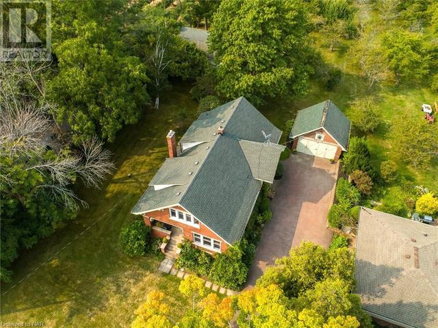 1958 Townline Road, House detached with 3 bedrooms, 3 bathrooms and null parking in Niagara on the Lake ON | Image 3