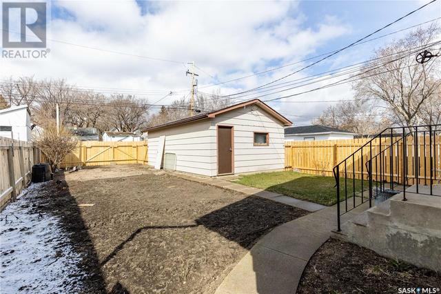 123 M Avenue S, House detached with 4 bedrooms, 2 bathrooms and null parking in Saskatoon SK | Image 44