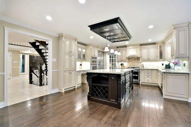 1715 Blythe Rd, House detached with 6 bedrooms, 6 bathrooms and 16 parking in Mississauga ON | Image 16
