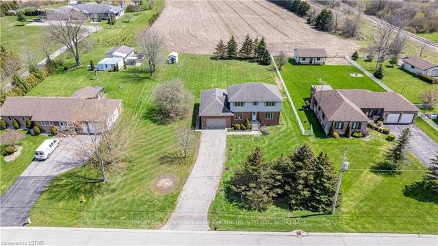 9806 Tower Line Rd, House detached with 4 bedrooms, 3 bathrooms and 6 parking in Central Elgin ON | Image 34