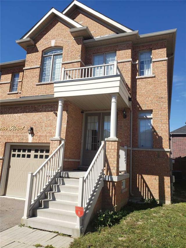 6 Glacier Rd, House detached with 4 bedrooms, 4 bathrooms and 4 parking in Brampton ON | Card Image
