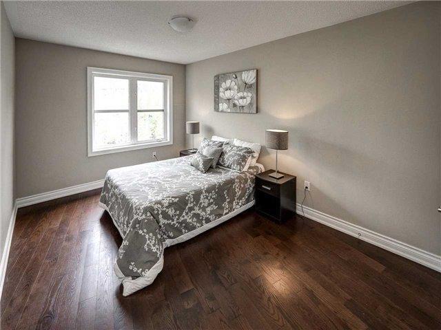27 Michael Way, Townhouse with 4 bedrooms, 4 bathrooms and 1 parking in Markham ON | Image 16