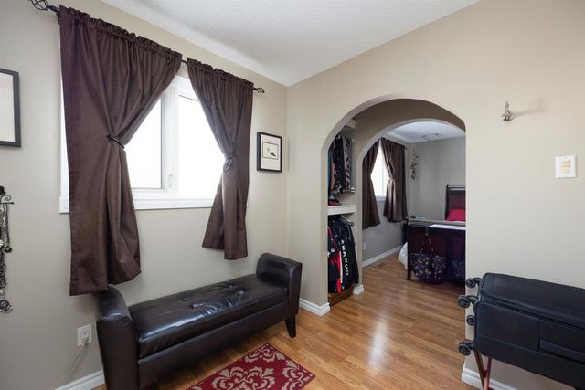 149 Hardin Street, Home with 2 bedrooms, 1 bathrooms and 2 parking in Wood Buffalo AB | Image 4