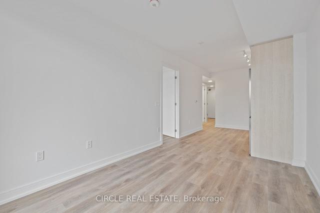 1007 - 1 Jarvis St, Condo with 1 bedrooms, 2 bathrooms and 0 parking in Hamilton ON | Image 7