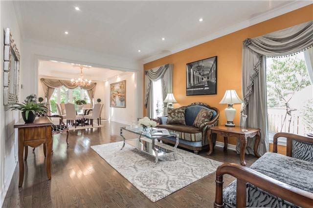 109 Golden Tulip Cres, House detached with 5 bedrooms, 7 bathrooms and 6 parking in Markham ON | Image 5